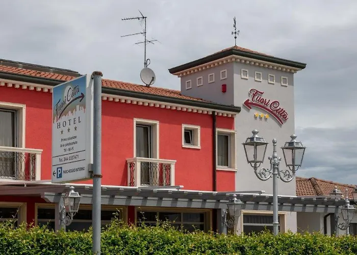 Hotel Fuori Città
