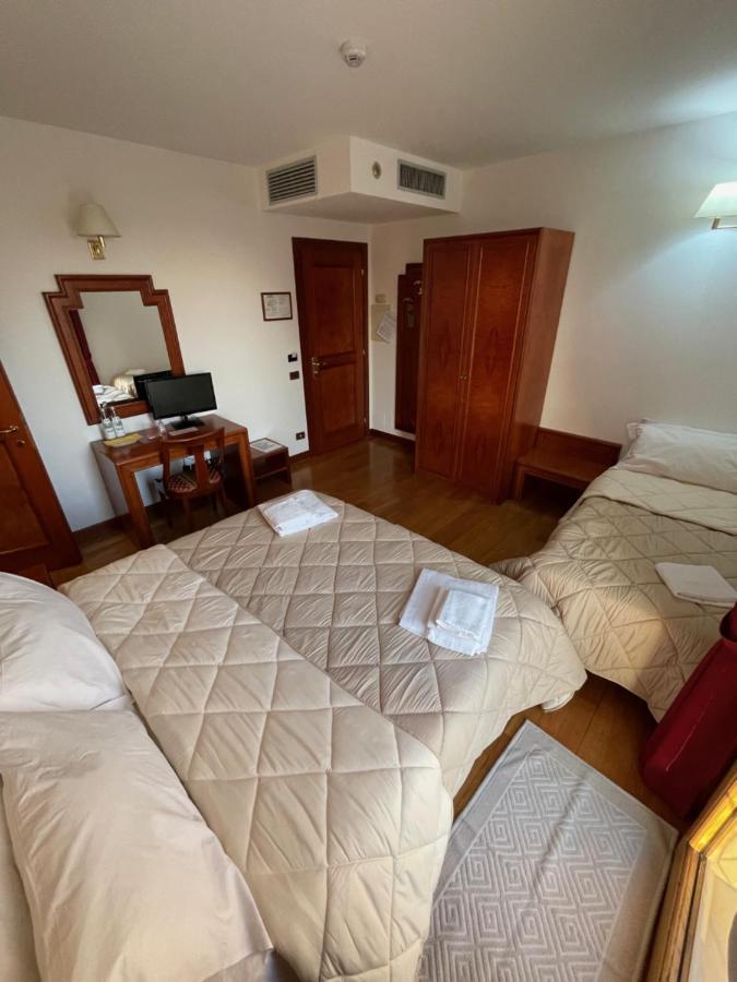 Fuori 3* Stanghella
