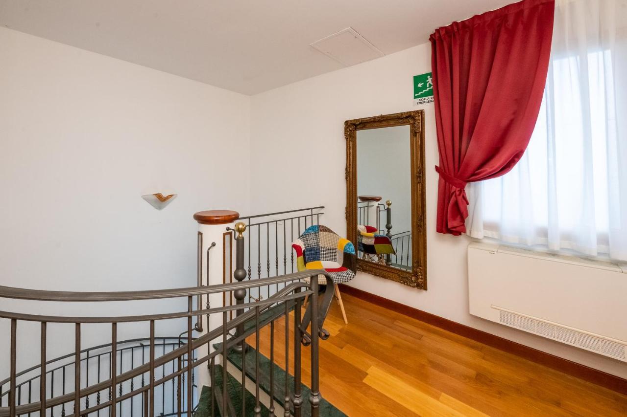 Hotel Fuori 3*